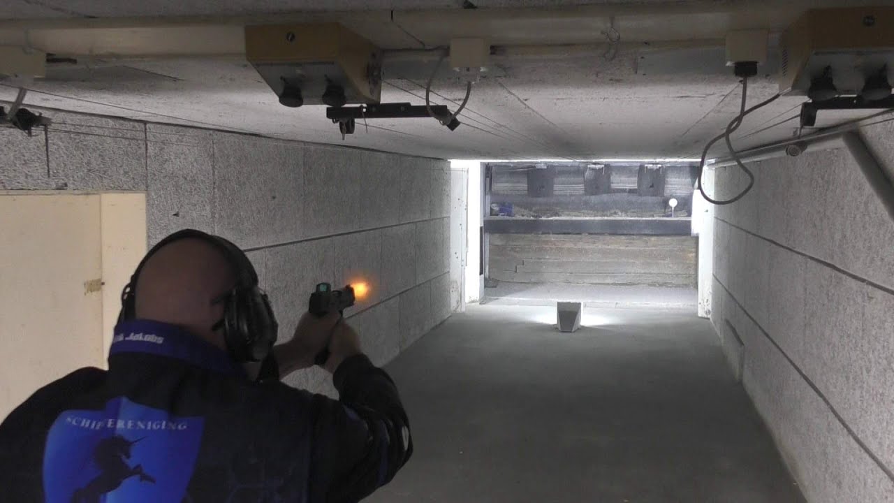 Masterblasters, sport shooting match on plates in Enschede NL.