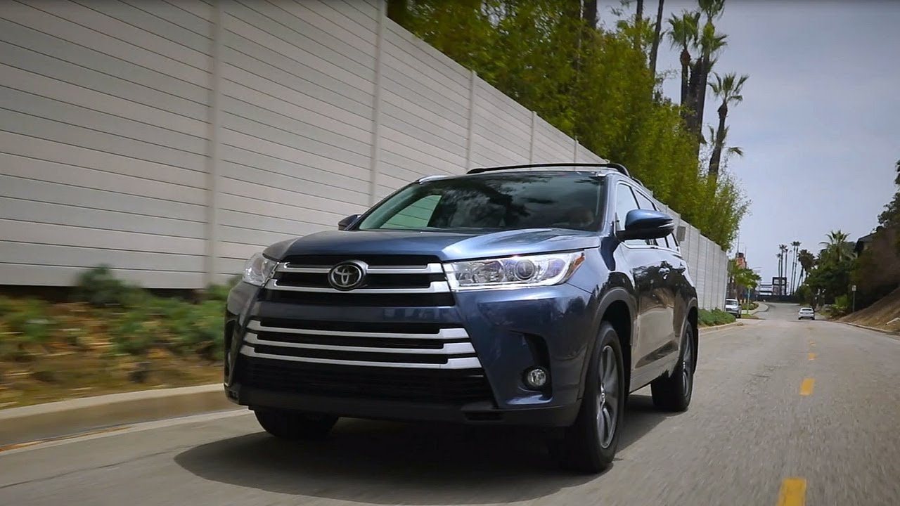 2017 Toyota Highlander - Review and Road Test