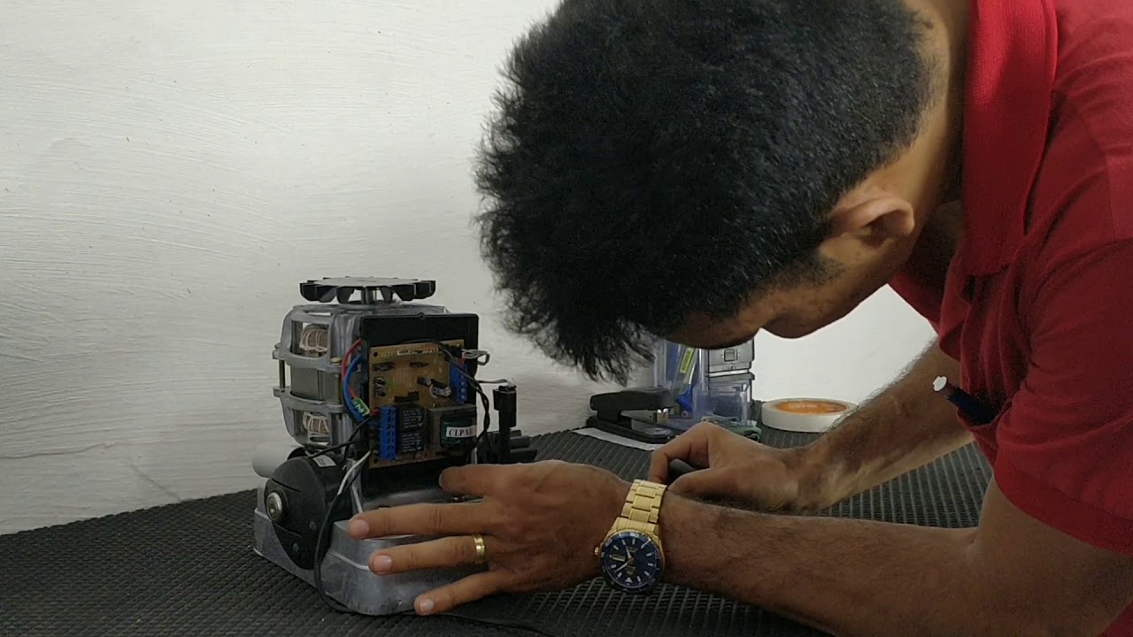 Como gravar controle no motor de port&atilde;o RCG e fazer a grava&ccedil;&atilde;o de percurso