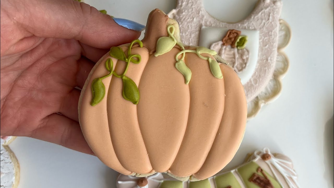 HOW TO decorate a PUMPKIN sugar cookie! | royal icing | bakedbyJul