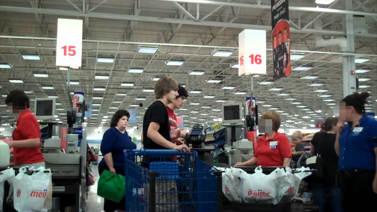 INVISIBLE SHOPPING (Kicked Out!)