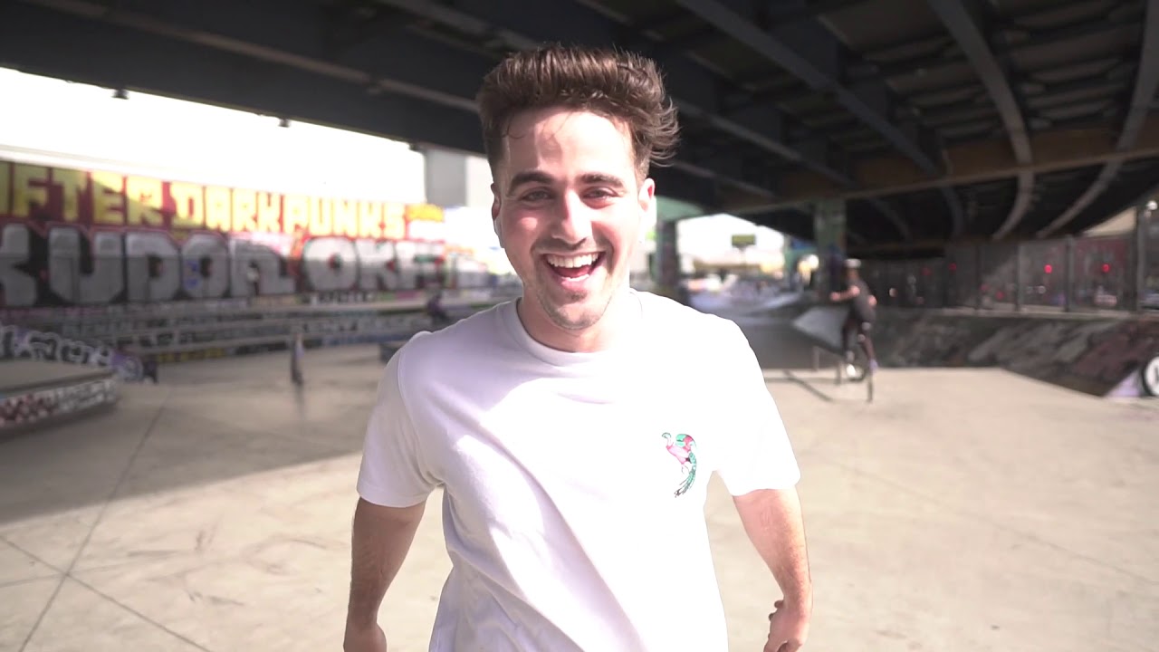 HOW TO KICKFLIP - SKATE DAY 2.0 - SOMA skate park edition