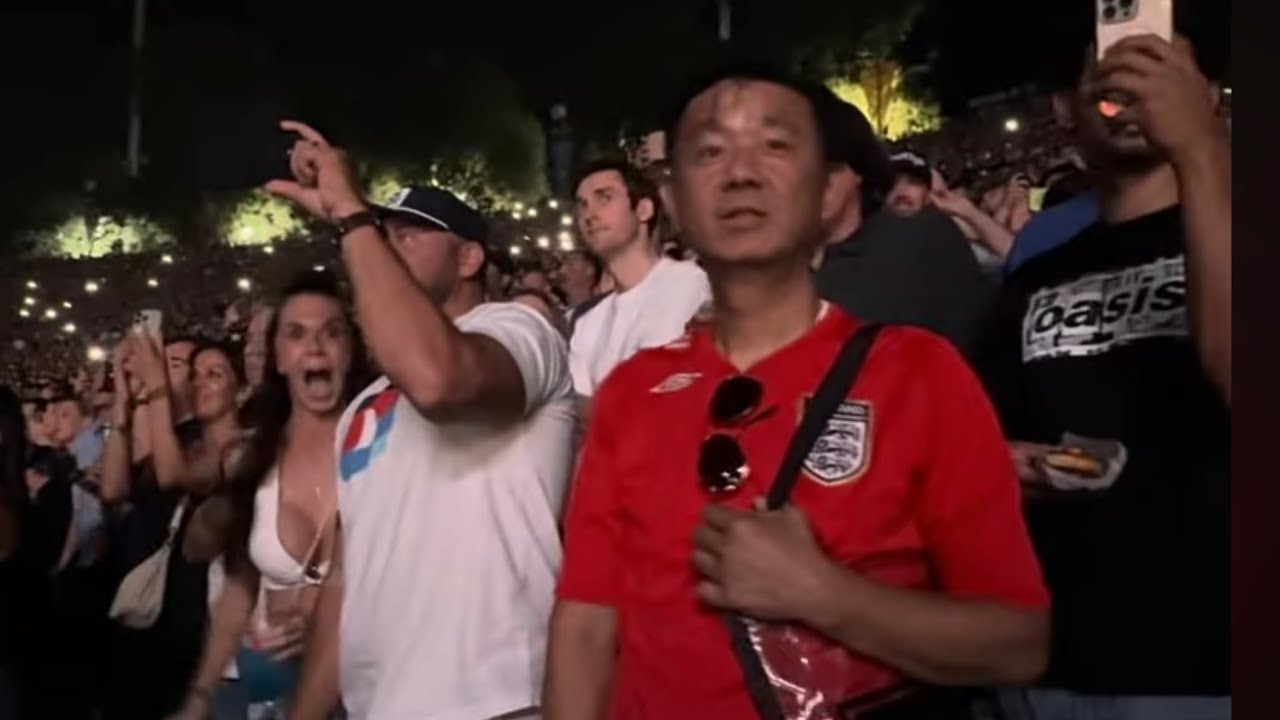 Oasis Los Angeles at the Rose Bowl 9/07/2025 Part 1
