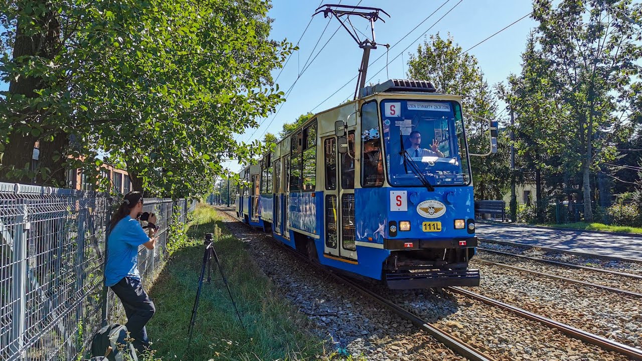 [Katowice] Przejazd parady tramwajów przez Załęże - Dzień Otwarty w Chorzowie Batorym