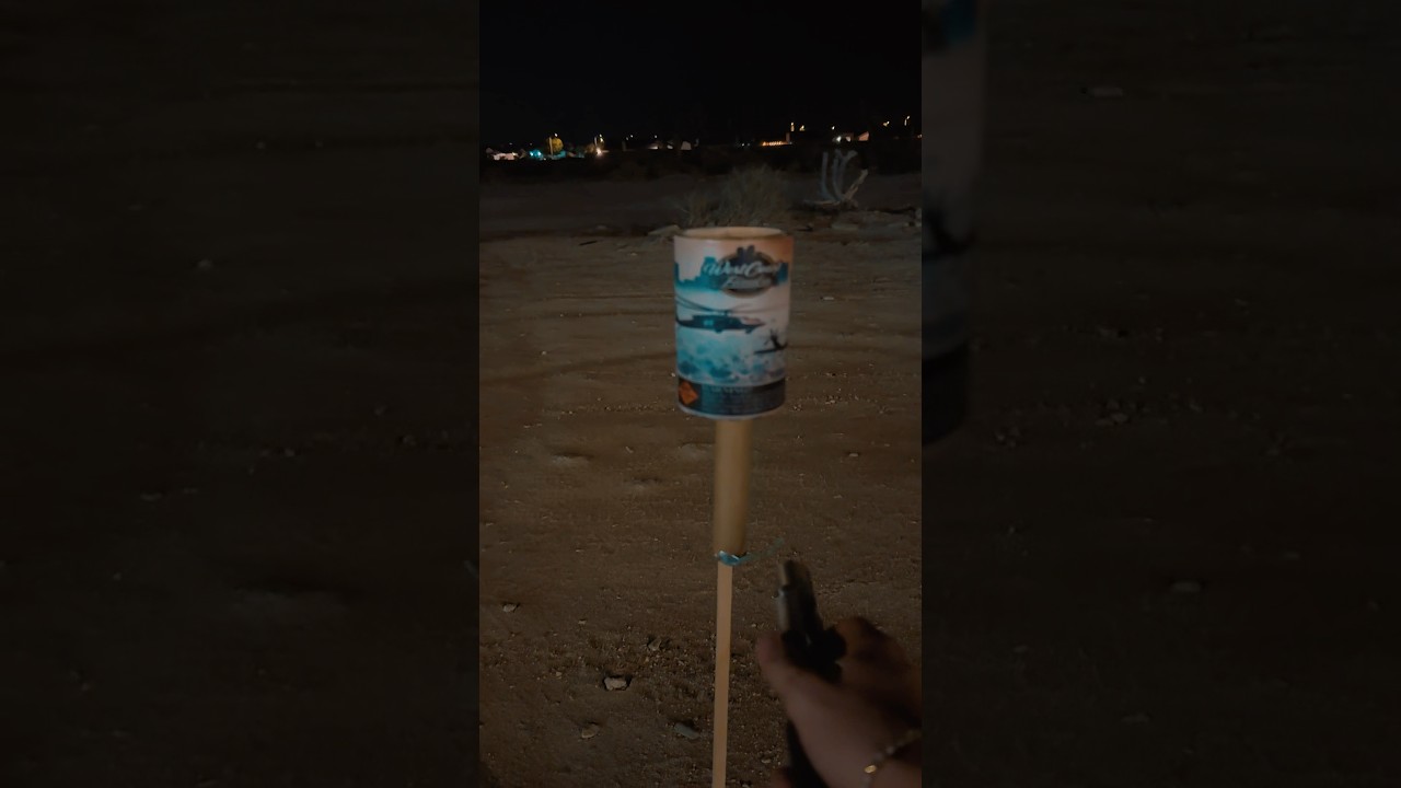 WCF STROBE ROCKET (AMAZING CHOPS)  #pyro #fireworks #rocket #strobe #westcoast