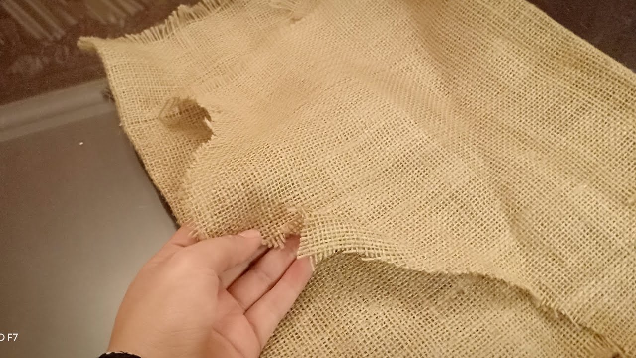 عندك شكارة رز .شيكارة قديمه تعالى شوفى فكرتى.اعاده تدوير الخيش