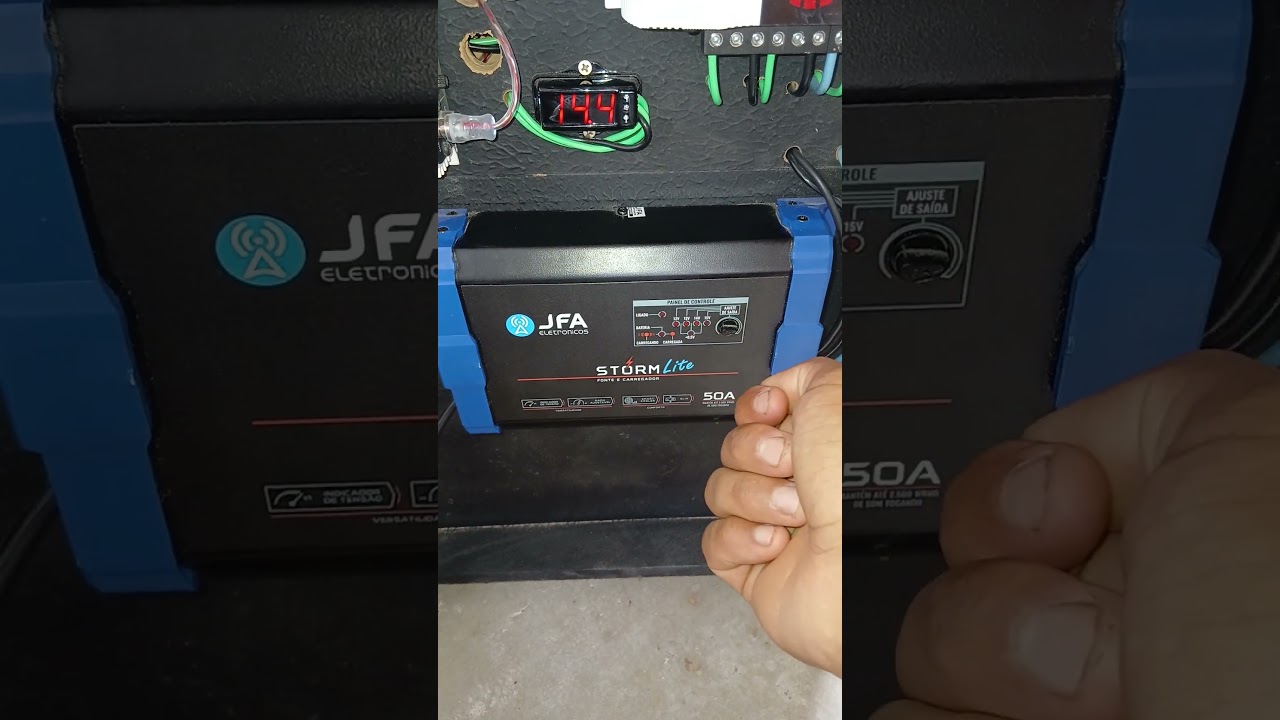 Fonte jfa de 50 amperes fica bom demais para sistema 4 vias pequeno