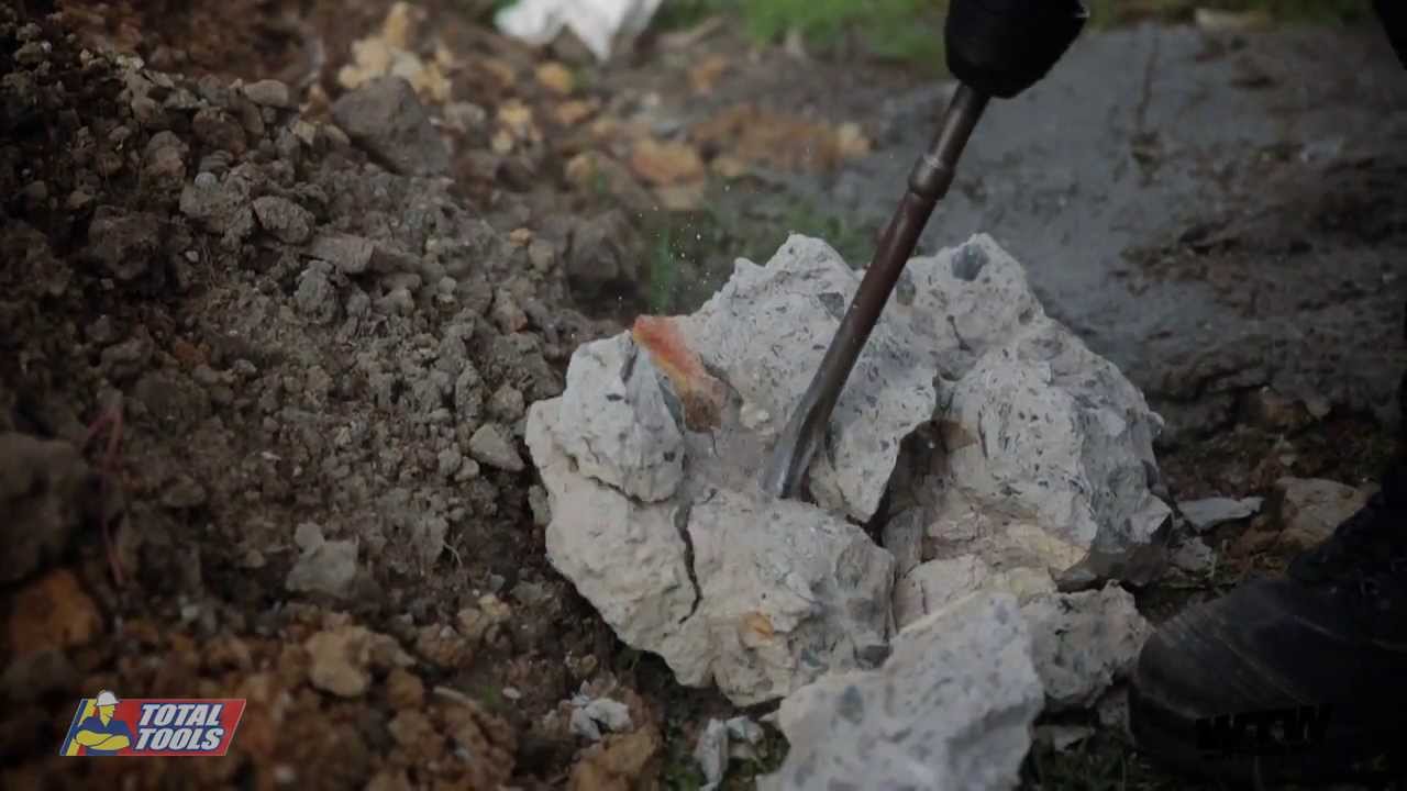 Testing Bosch's GSH 11 VC - 11kg jackhammer