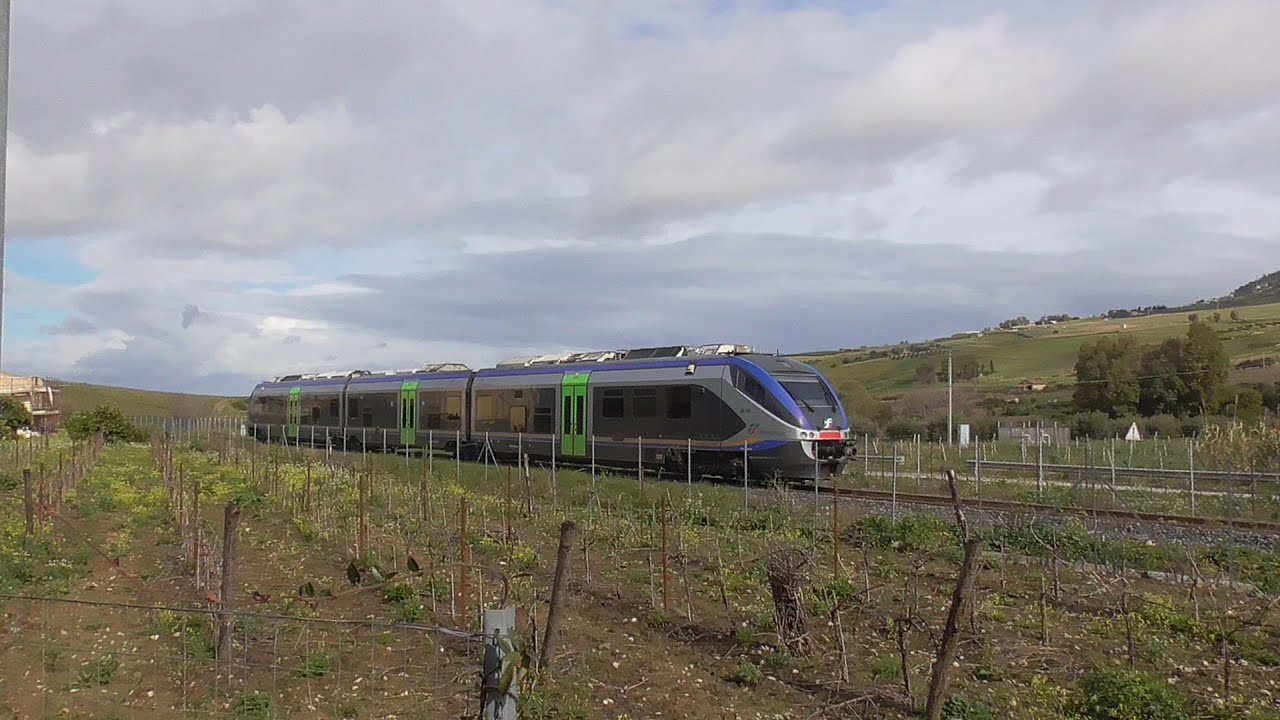 Passaggio a livello di Alcamo con TD 96\2: chiusura e transito MD 078 tra i vigneti!