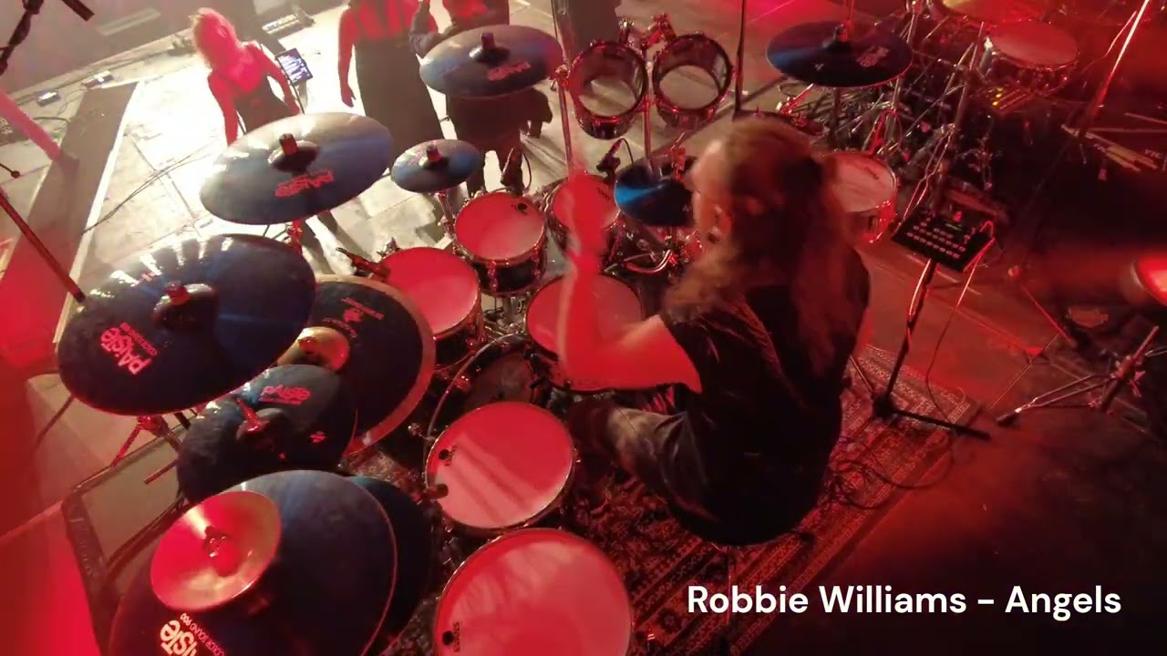 Robbie Williams - Angels Live (Drumcam)
