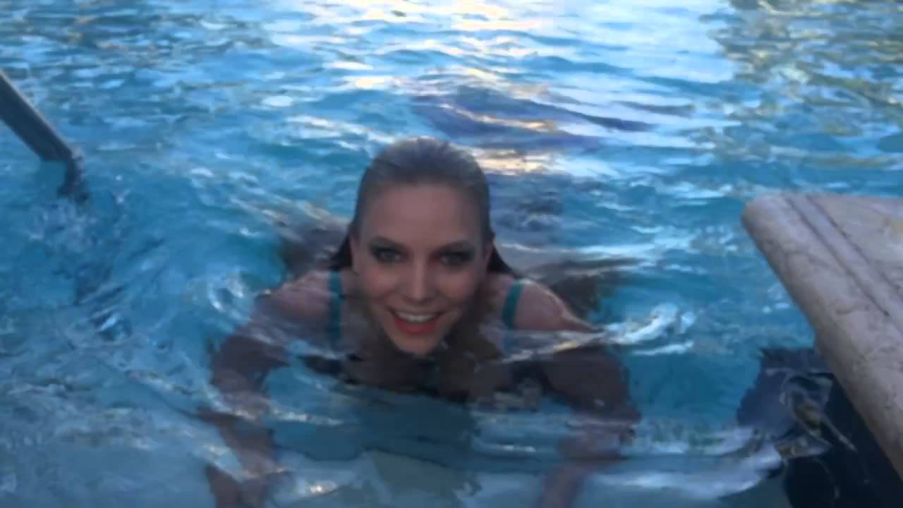 @trinamason #trinathemermaid at Miami surfcomber with @ahotparty