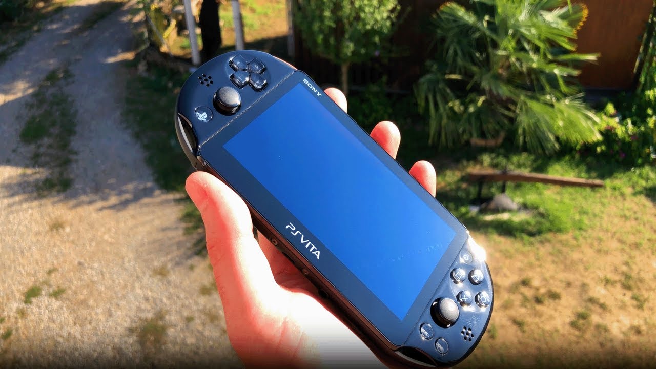 Fixing my PlayStation Vita Slim - Disassembling and Cleaning - Restoration