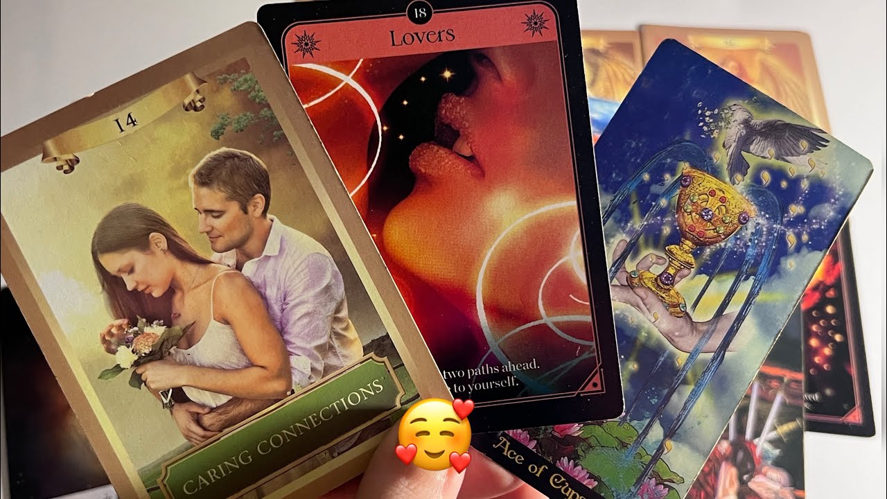 Person on your mind : Current energies /feelings for you & Next move💞Hindi tarot card reading