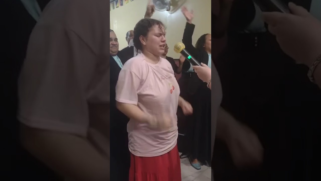 Rosa Pérez - EL SEÑOR, LA Puso a cantar en Lenguas aleluya ! Philadelphia 2025 