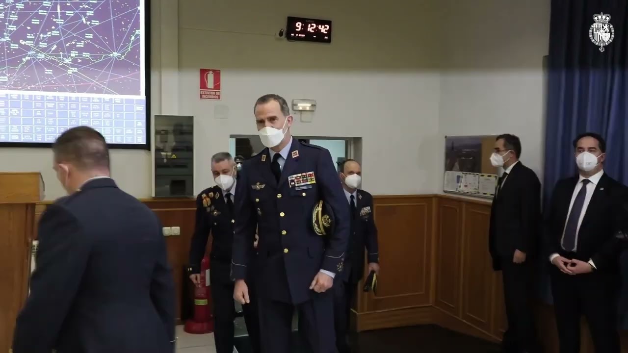 Visita a la Escuela de Técnicas de Mando, Control y Telecomunicaciones (EMACOT)