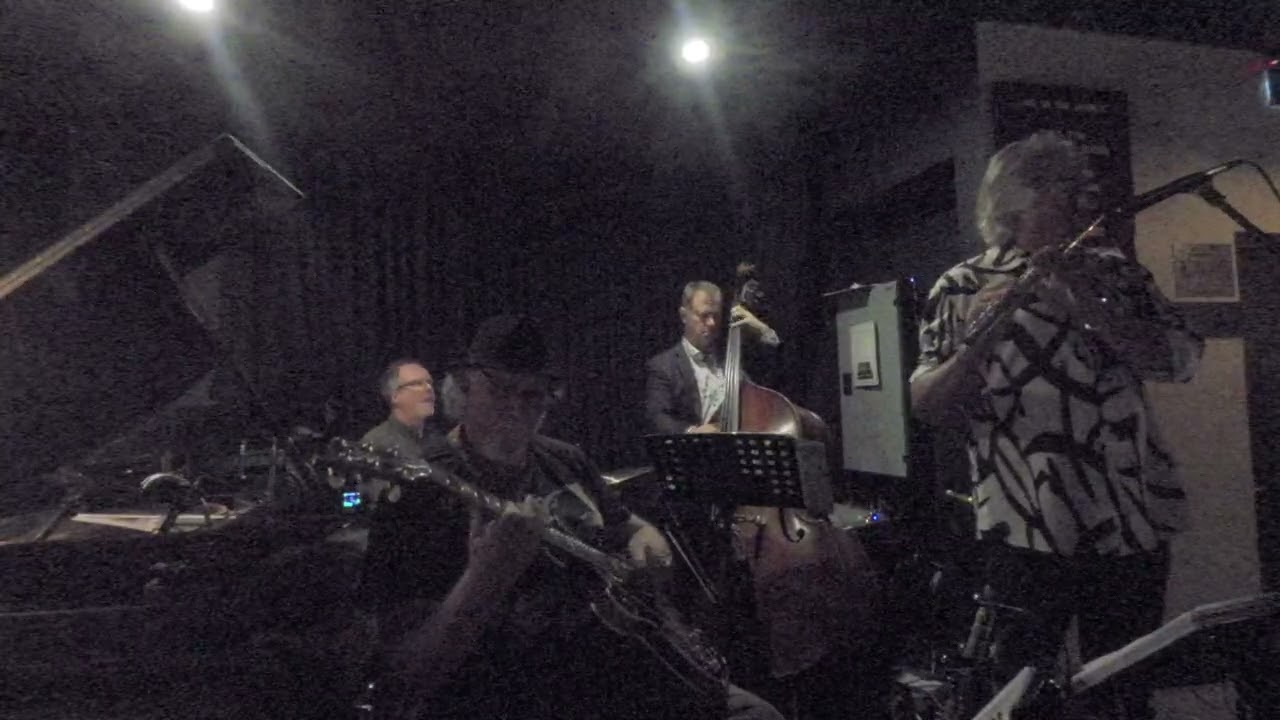 Four On Six played by the Greene/Sawkins Quartet