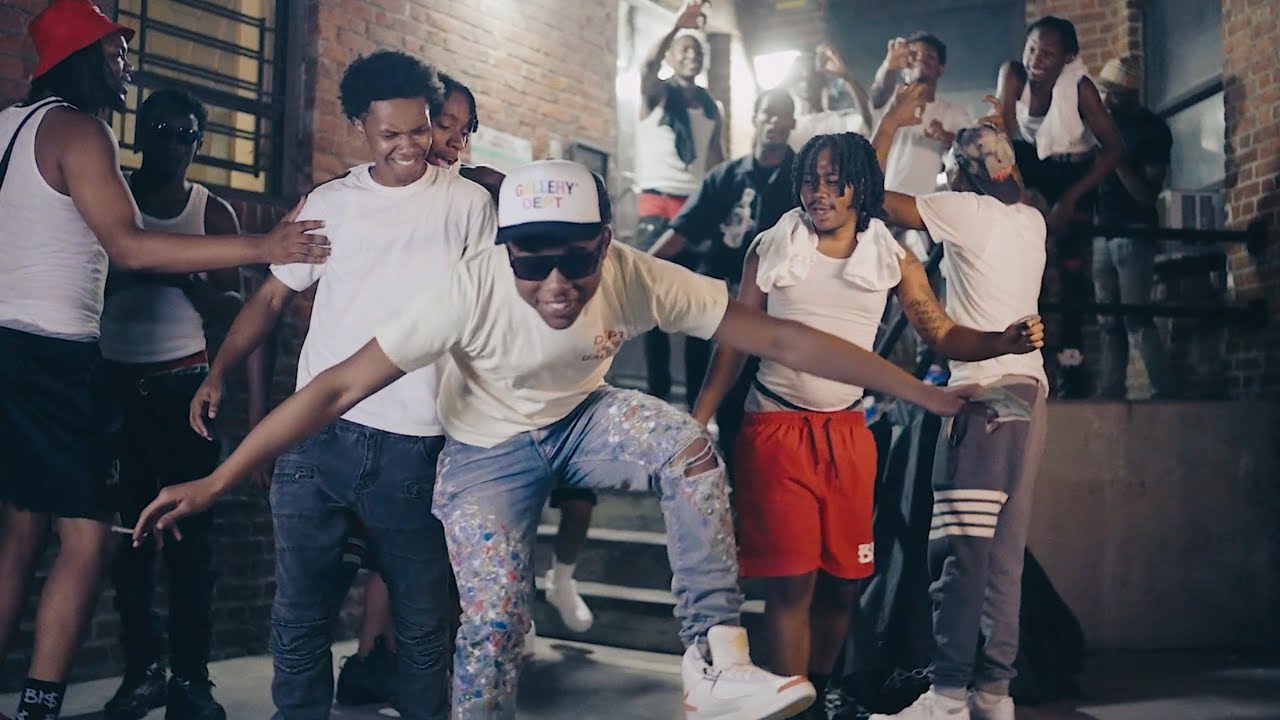 Dee 6ixx - PLAY (Official Video) [ Shot By  @Borleone Films  ]