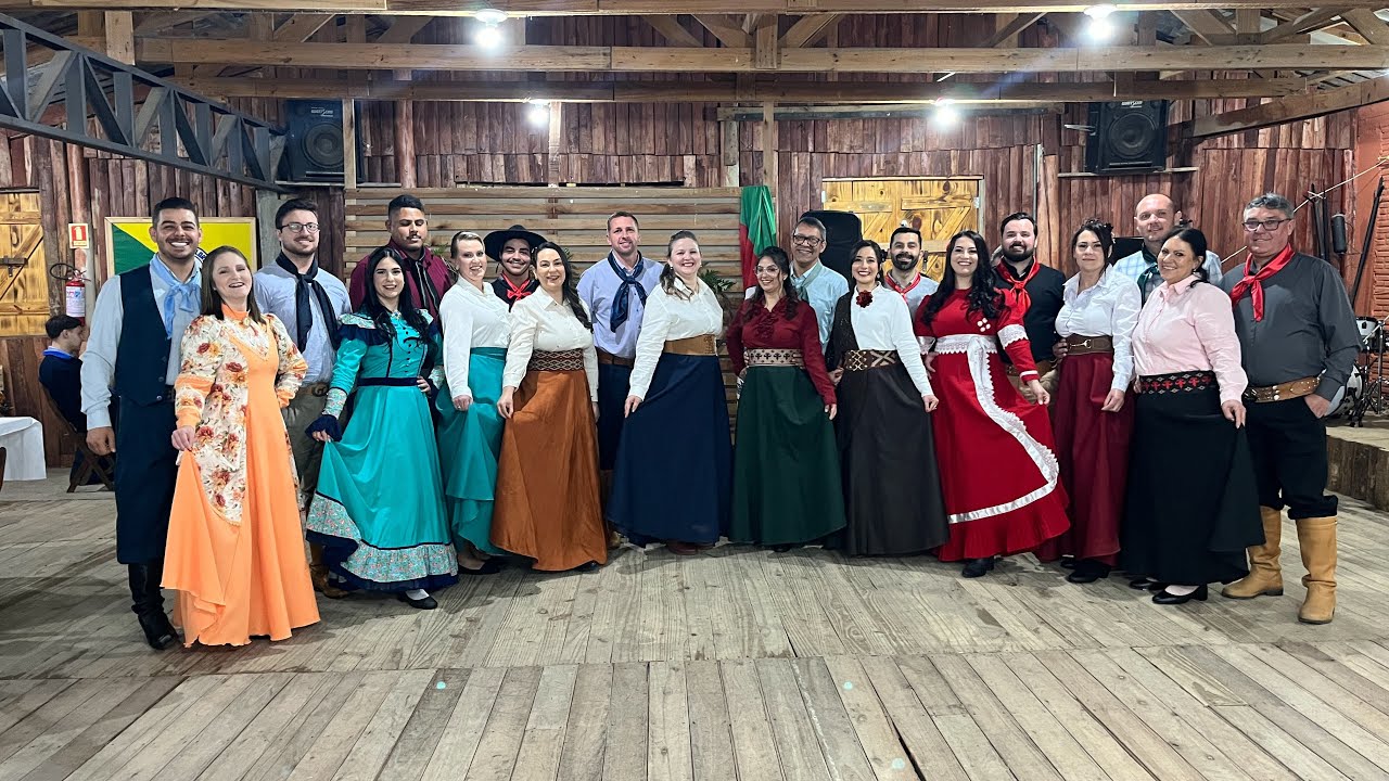 Dança da Polonese -  GF os Guapos de Camaquã - Instrutores Wendell Coelho e Patricia Viegas