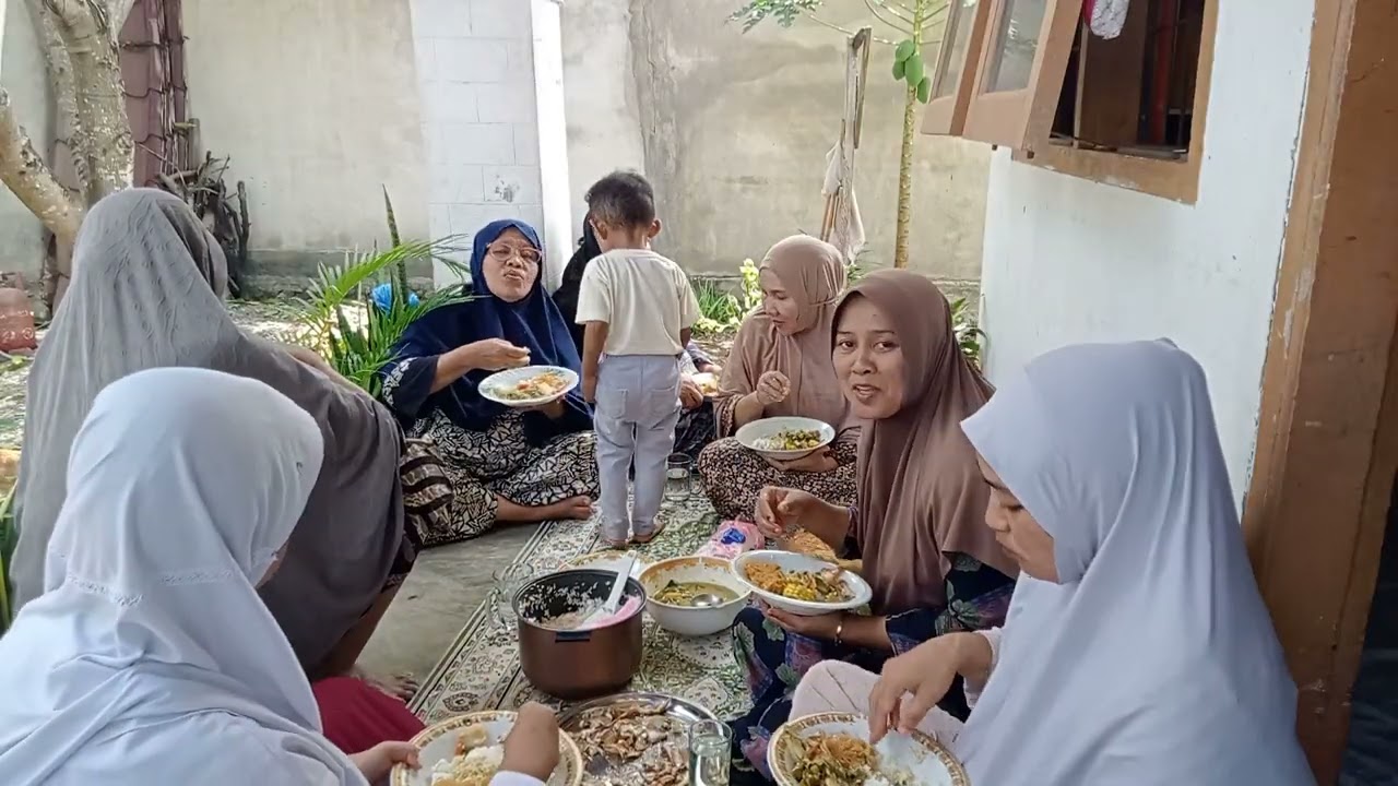 Moment kebersamaan/masak menu khas Aceh/pliek u/bihun goreng/ lanjut makan siang bersama#fyp#moments