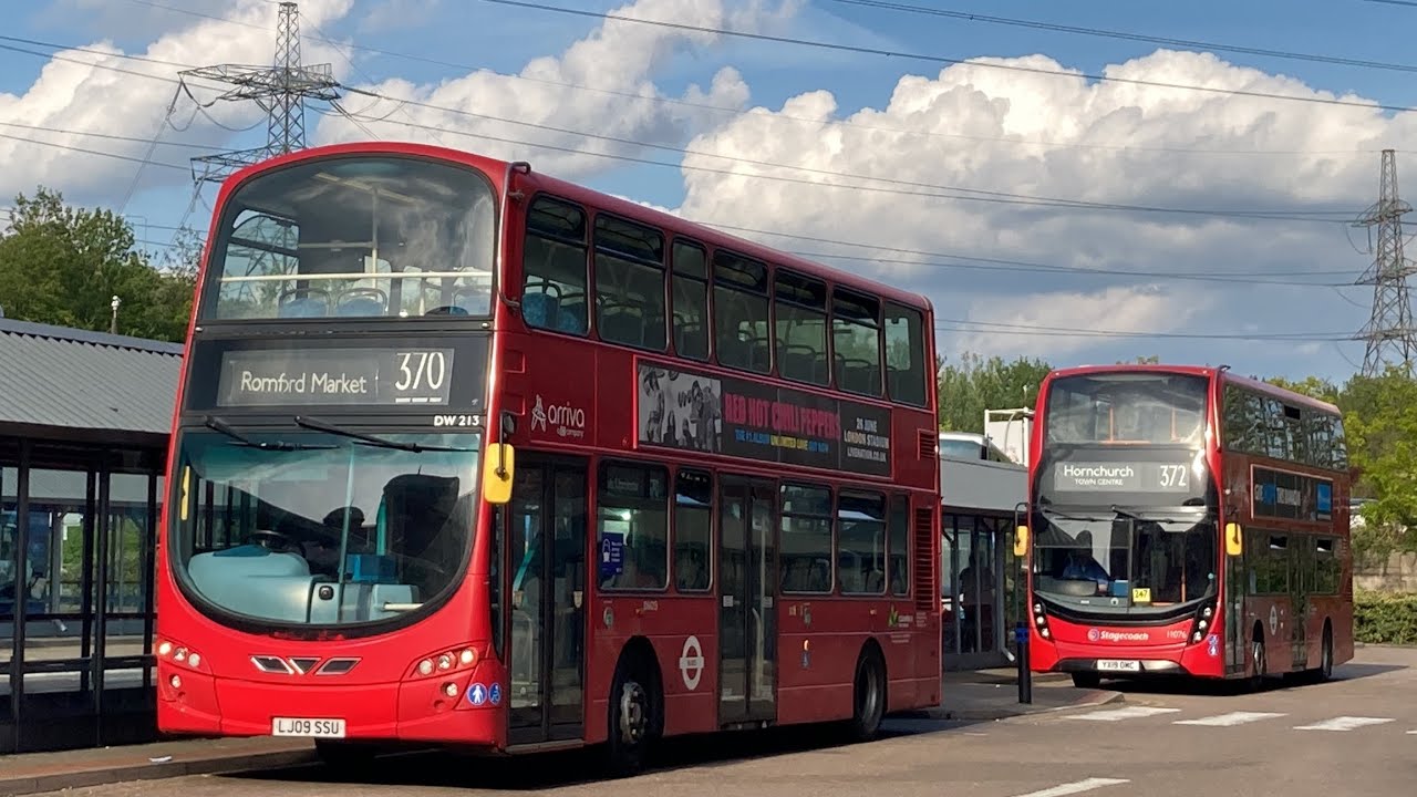 FRV. Arriva London Route 370 Lakeside to Romford, Mercury Gardens. Wright Gemini 2 DW213 (LJ09 SSU)