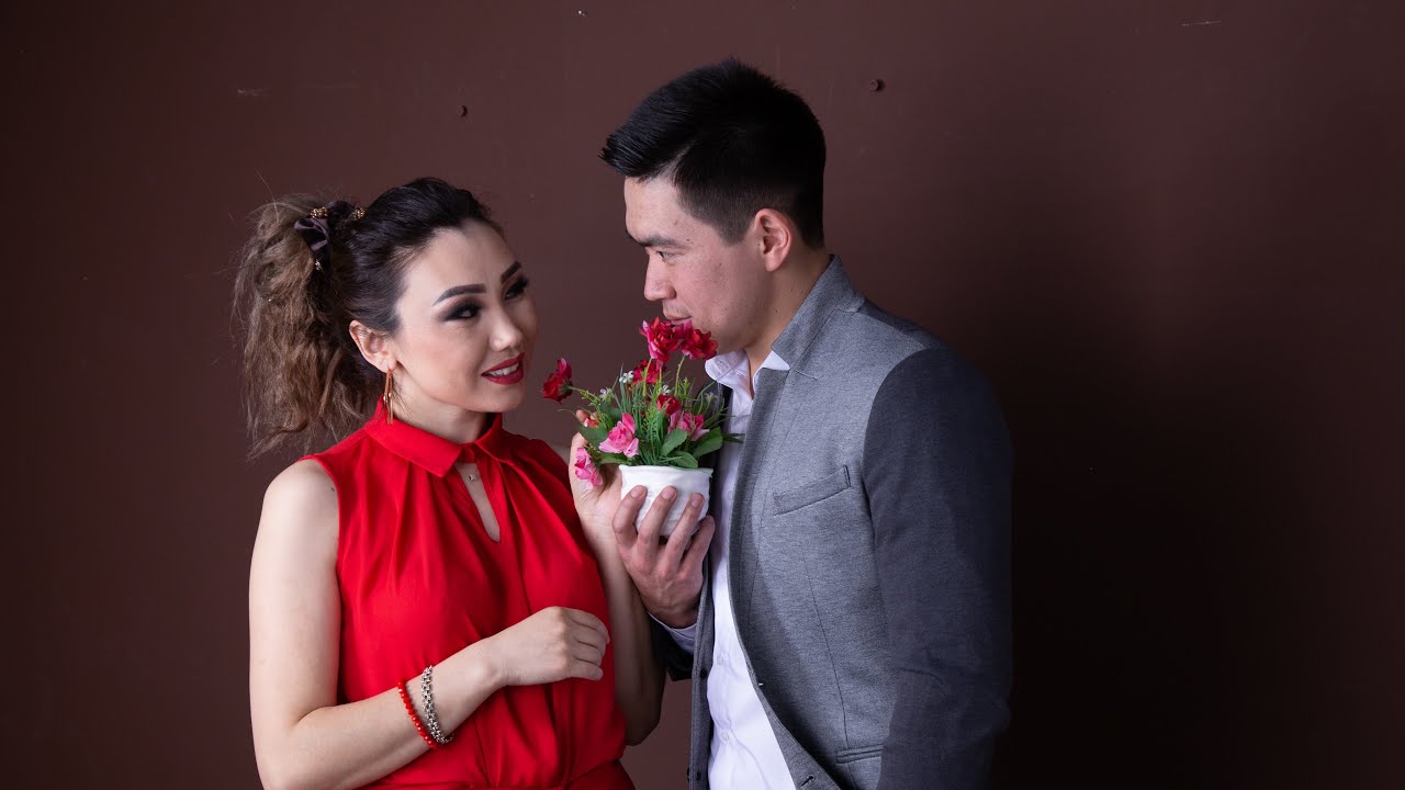 Тилек Женишбеков & Умутай Абдышова Комуз ырлары поппури