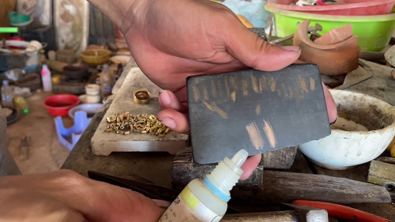 របៀបមេីលផ្លាកទីនទឹកអន់ទឹកល្អនឹងកាឡៃខុសគ្នាយ៉ាងម៉េច. How to look at good and bad water platinum