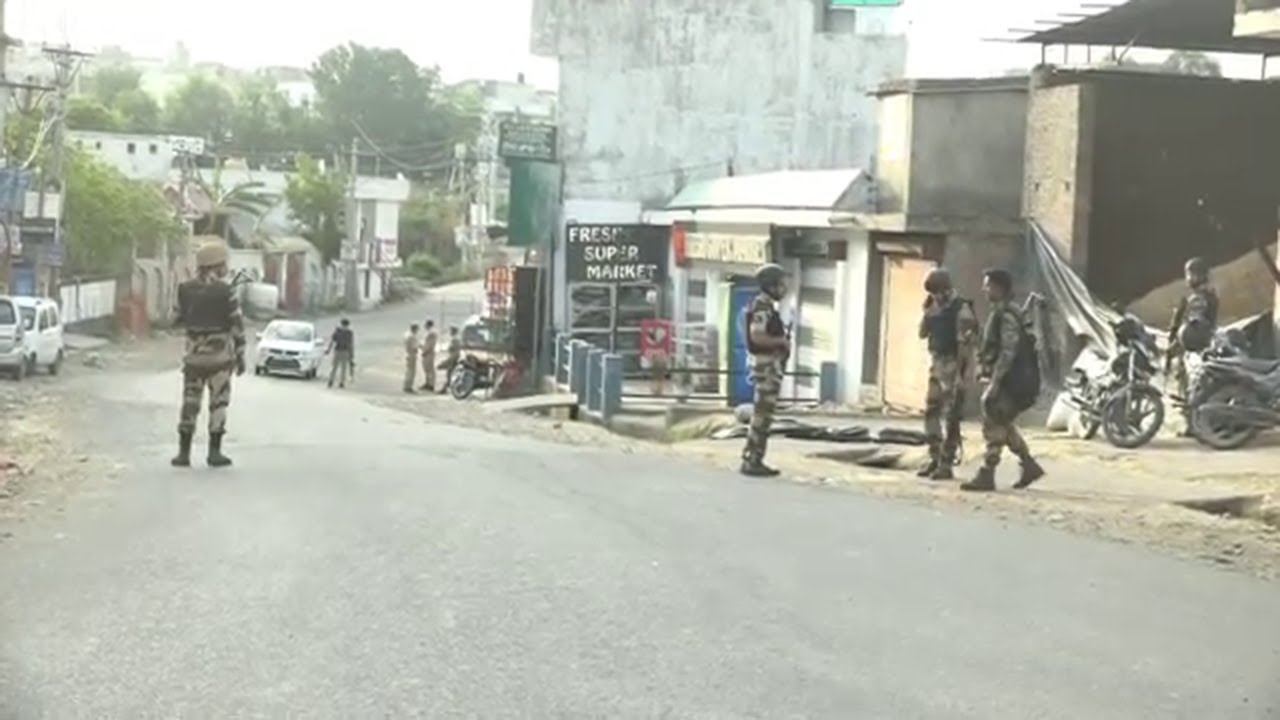 Sunjwan Ecounter: 2 Militants Killed, Officer Martyred