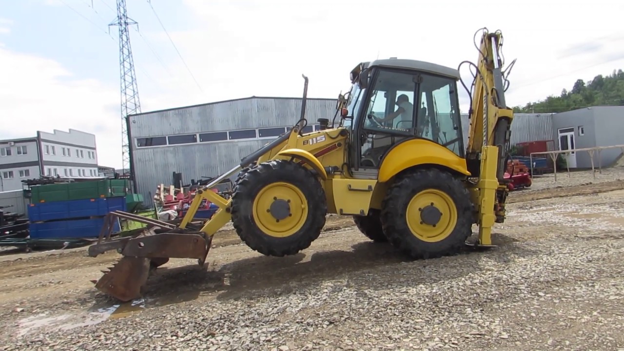 Экскаватор-погрузчик New Holland B115