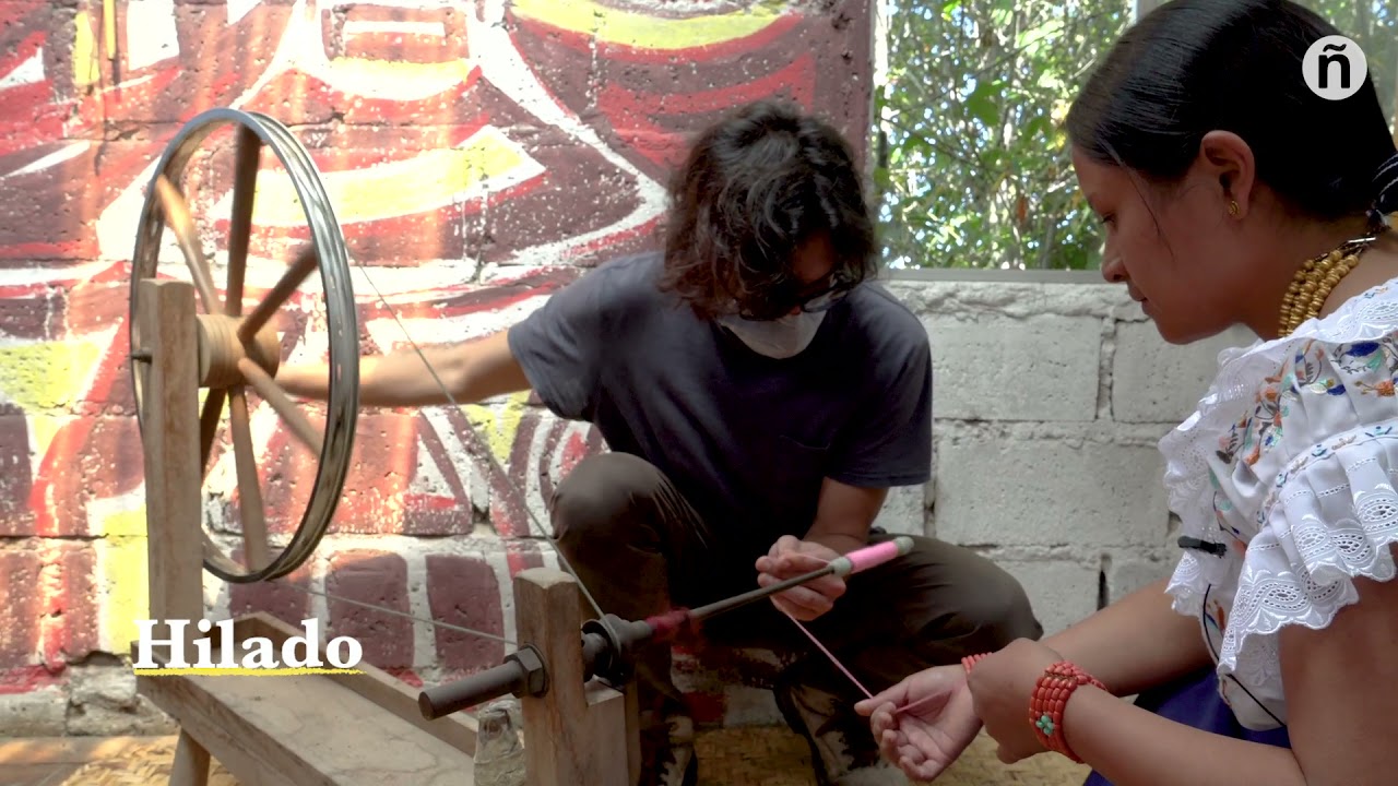 Equator Face, el arte del tejido en Otavalo