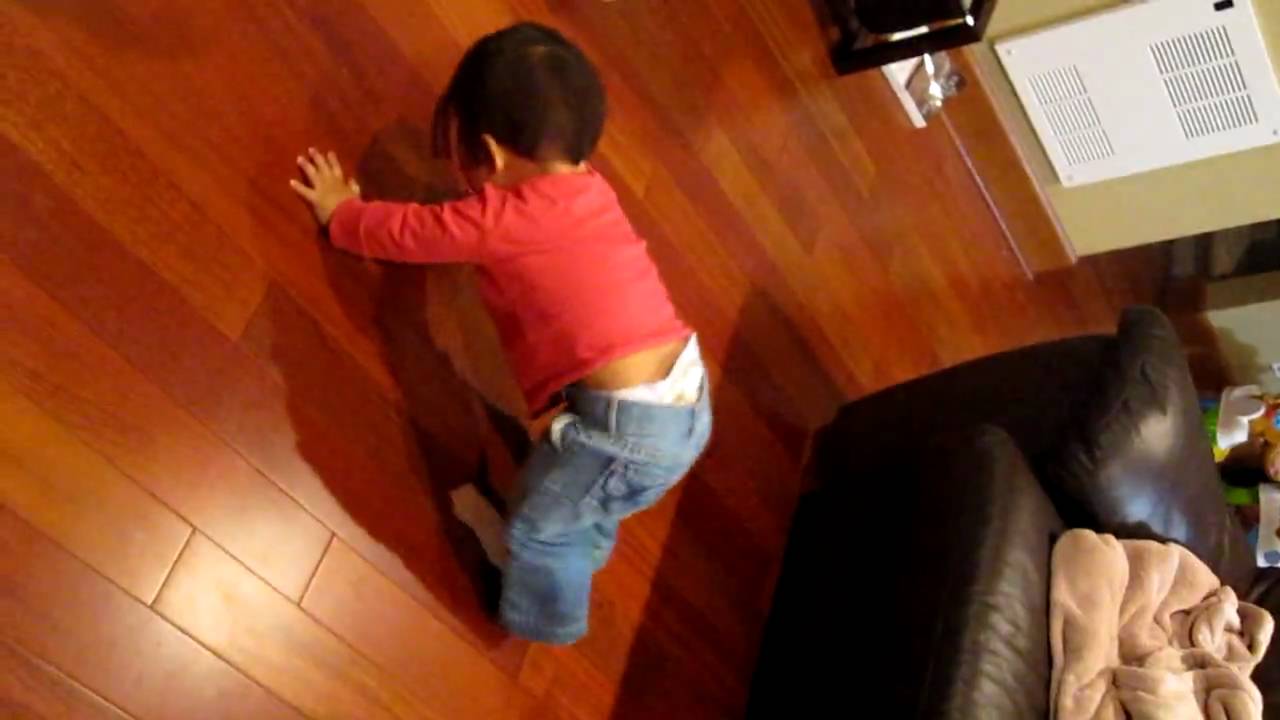 mia's first steps 001