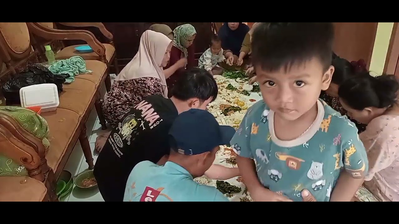 Papajar ngeliwet sama keruarga heboh pisan