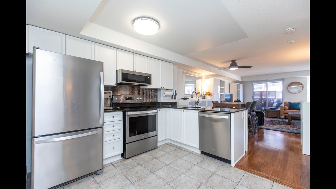 904 - 429 Somerset Street W