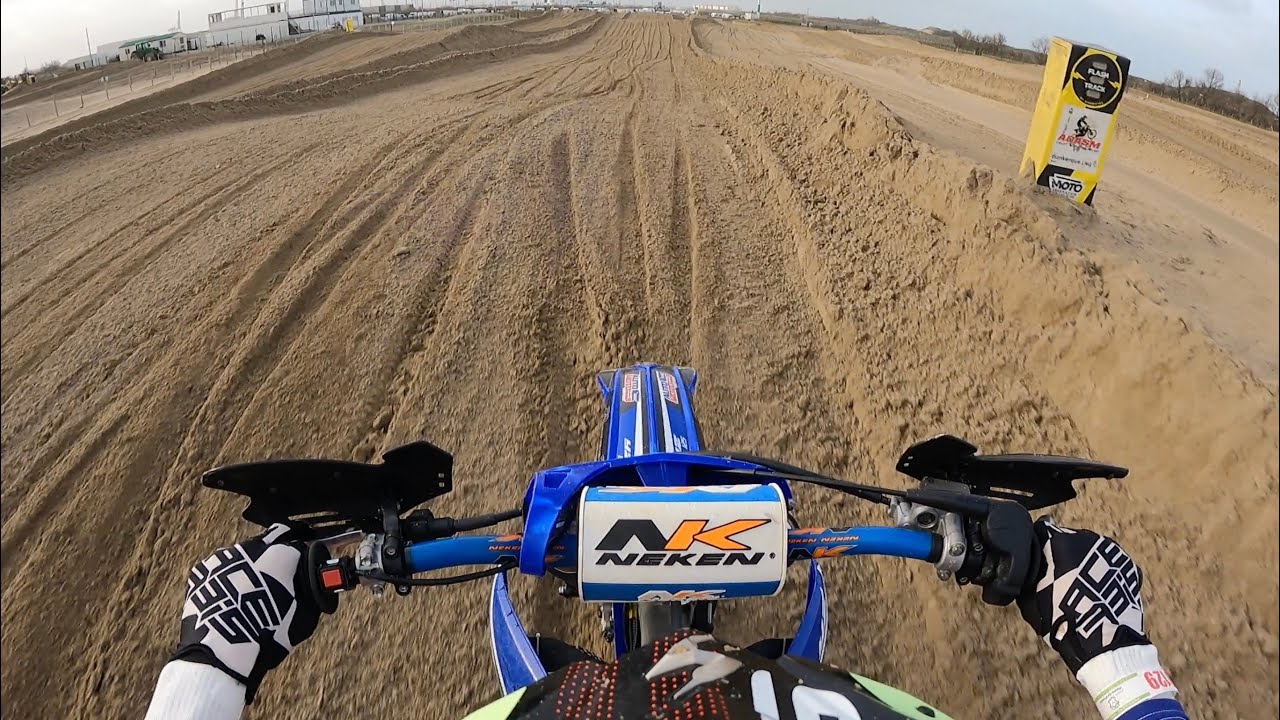 A FOND DANS LE SABLE 💨MOTOCROSS 125CC // Loon plage