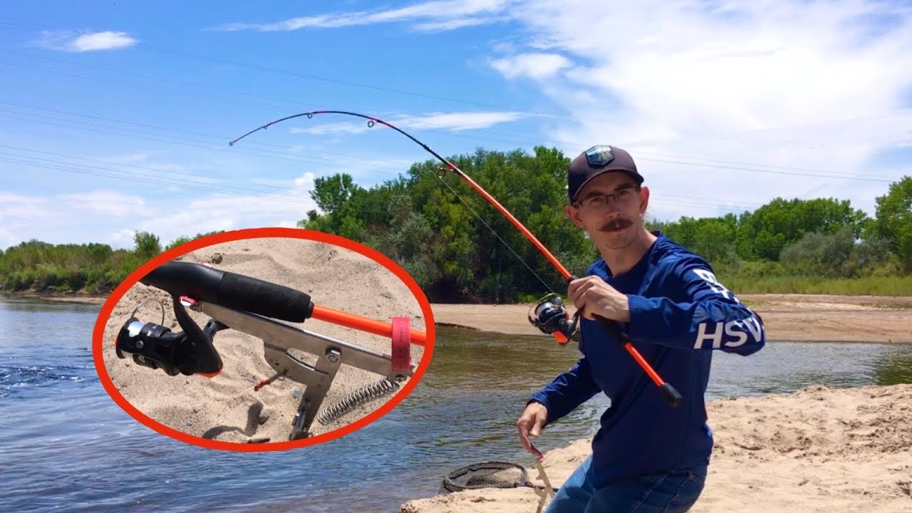 Fishing With a Automatic Hook Setter Rod Holder