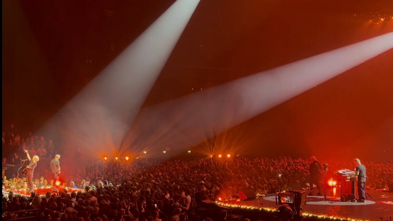 Indochine - La main sur vous (Live Arena Tour 2ème Vague Toulouse 5, 24/10/2025)