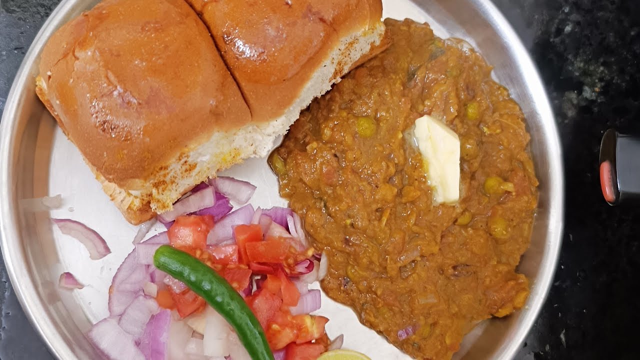  मन्दिर से आकर cooker में 10 मिनट में बनाई पाव भाजी! #streetstyle #pavbhaji #viral #food #trend 
