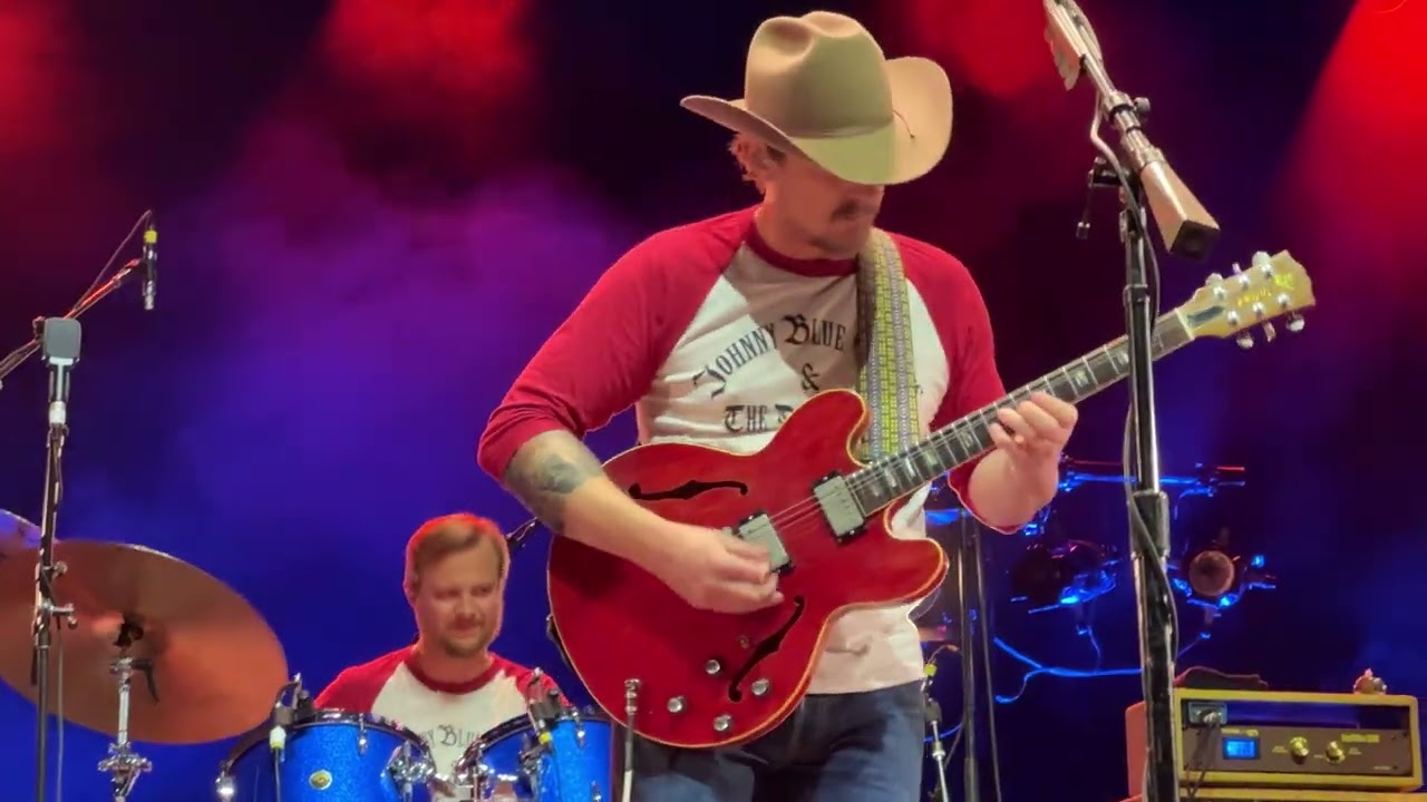 ( Midnight Rider )          Sturgill Simpson / JBS    Tulsa, Oklahoma.         5/02/2025