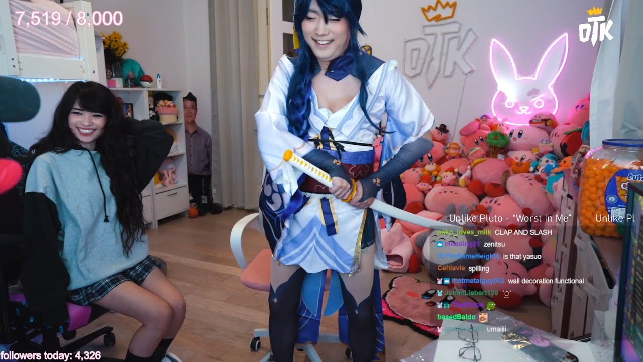 Emiru - [November 4th, 2022] Cosplay With Charming Jo + Some Overwatch
