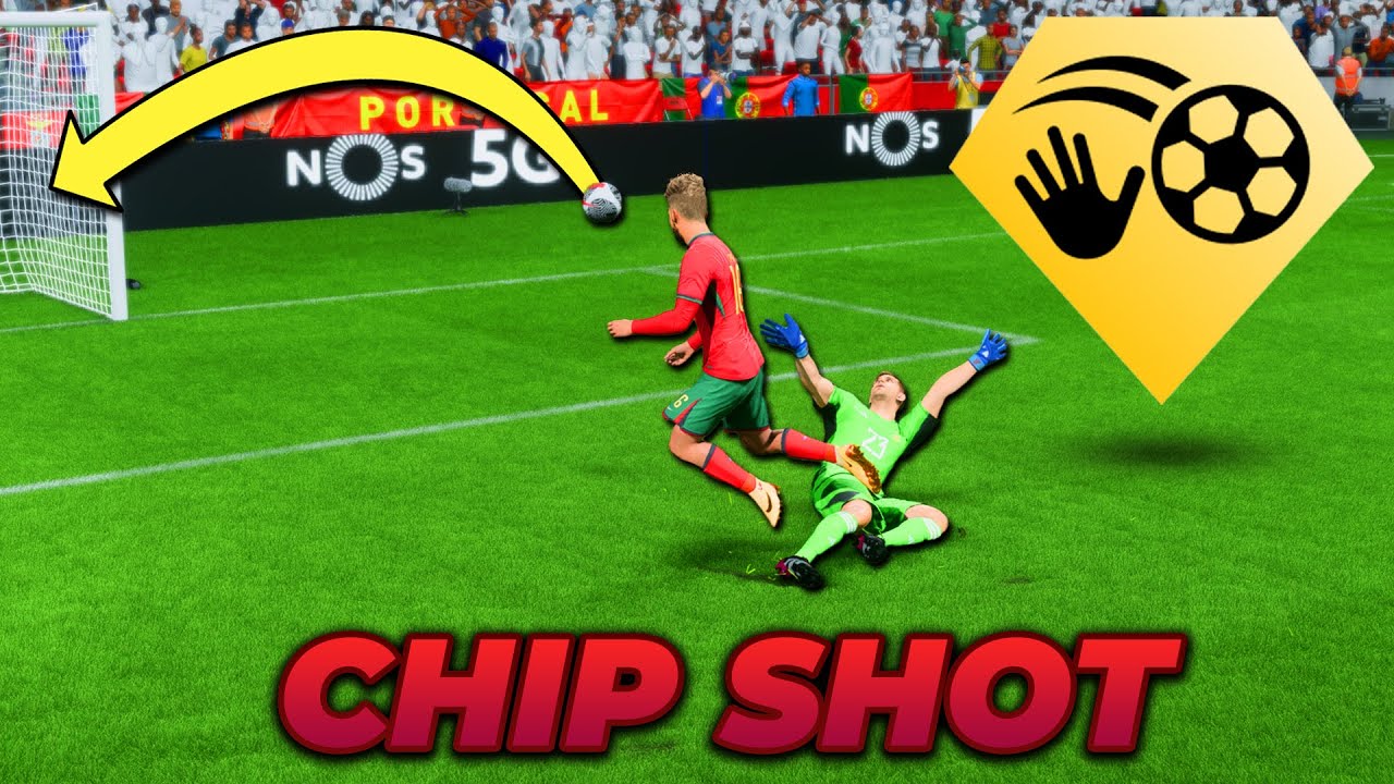 Membodohi Kiper Lawan Dengan Mencungkil Bola