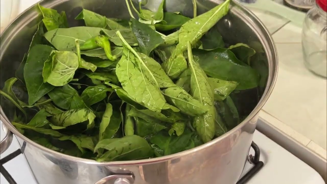 Салат из Листьев Перца - Закуска к Мясу На Зиму- 3 Способа! Pepper Leaves Salad- Appetizer for Meat!
