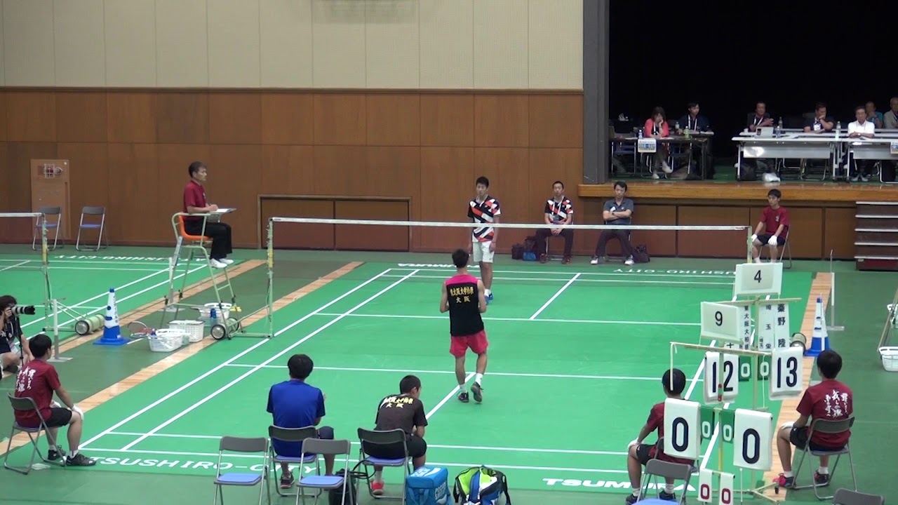 2019年IH バドミントン 男子 シングルス 準々決勝 高橋洸士 （東大阪大柏原 大阪） VS 秦野陸 （埼玉栄 埼玉）