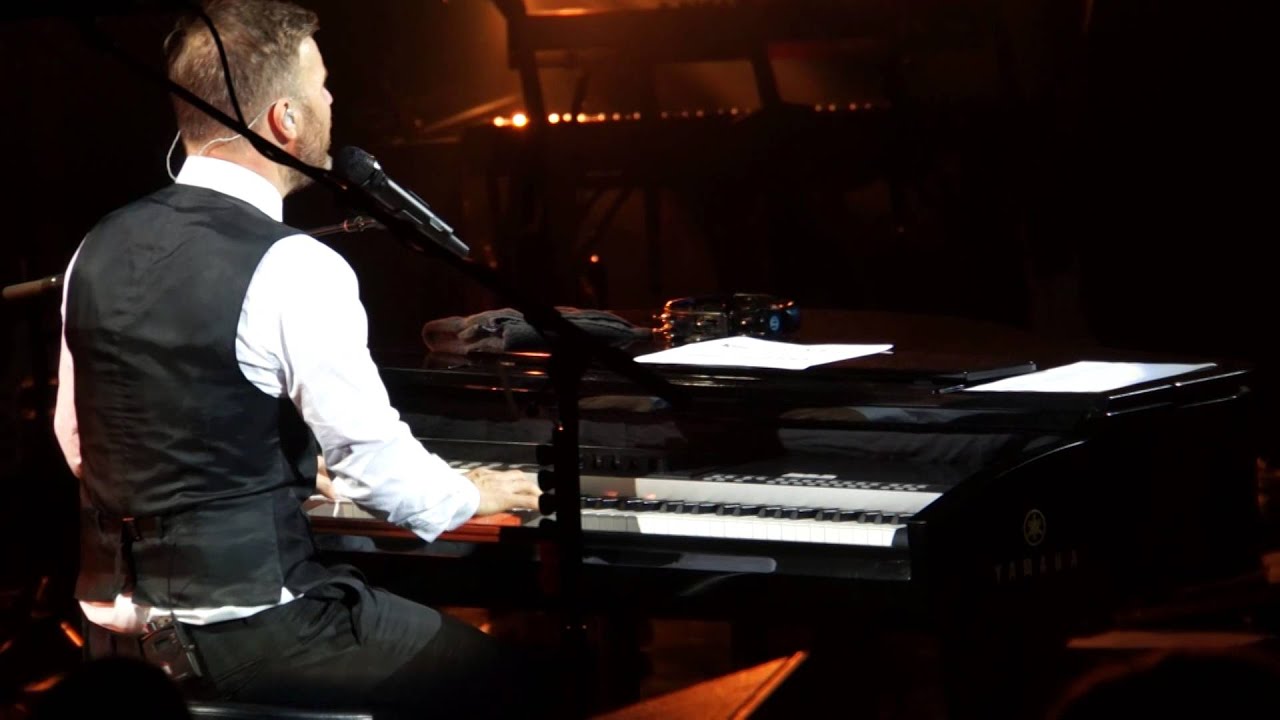 Gary Barlow - Piano Medley - Royal Albert Hall 22.April.2014