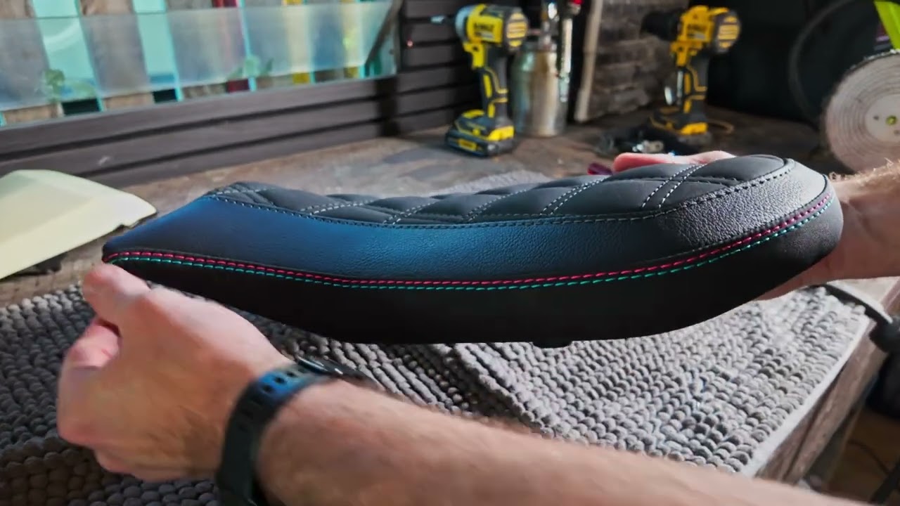 Kelpi Custom Moto - R7 Seat Install