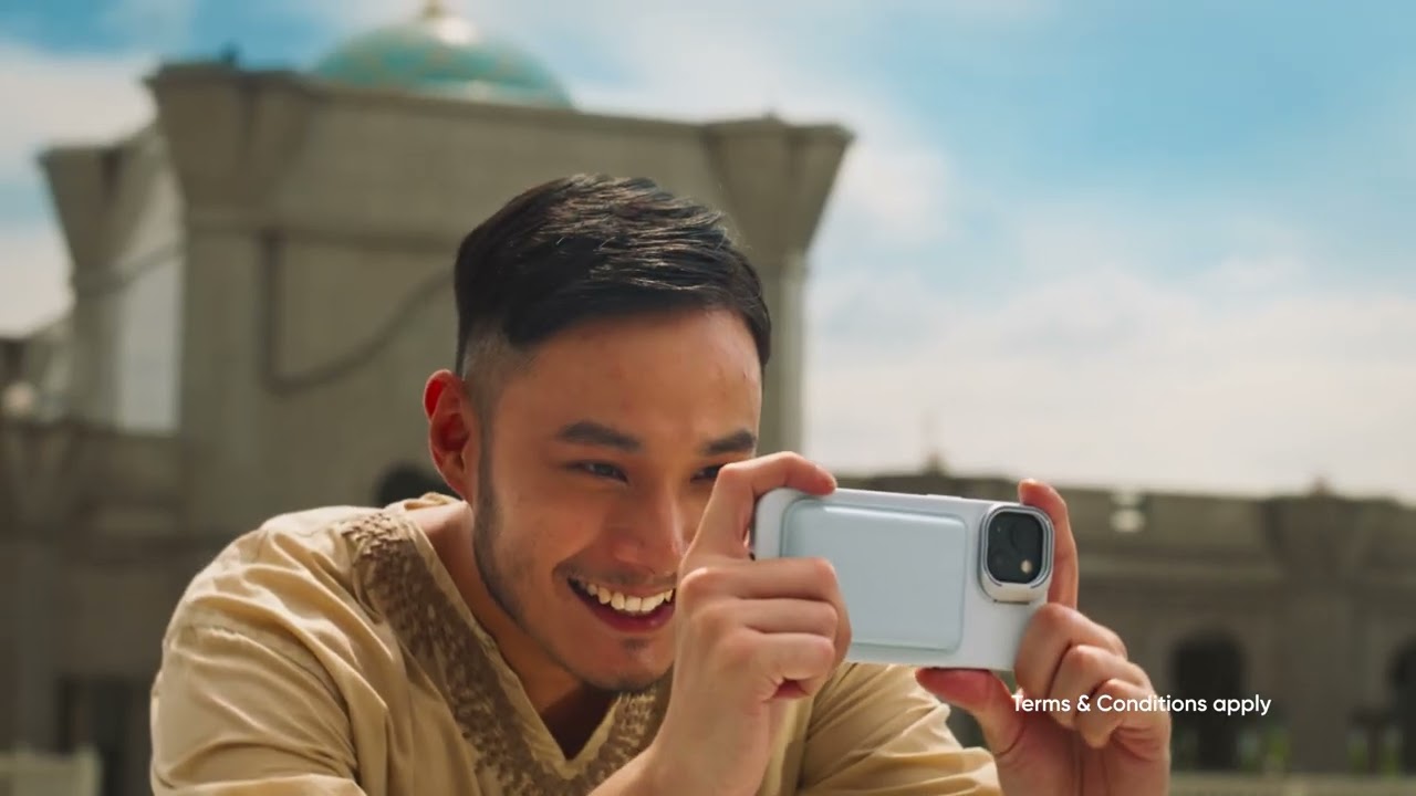 Get up to 3% Unlimited Cashback*  with the Visa Travel Card