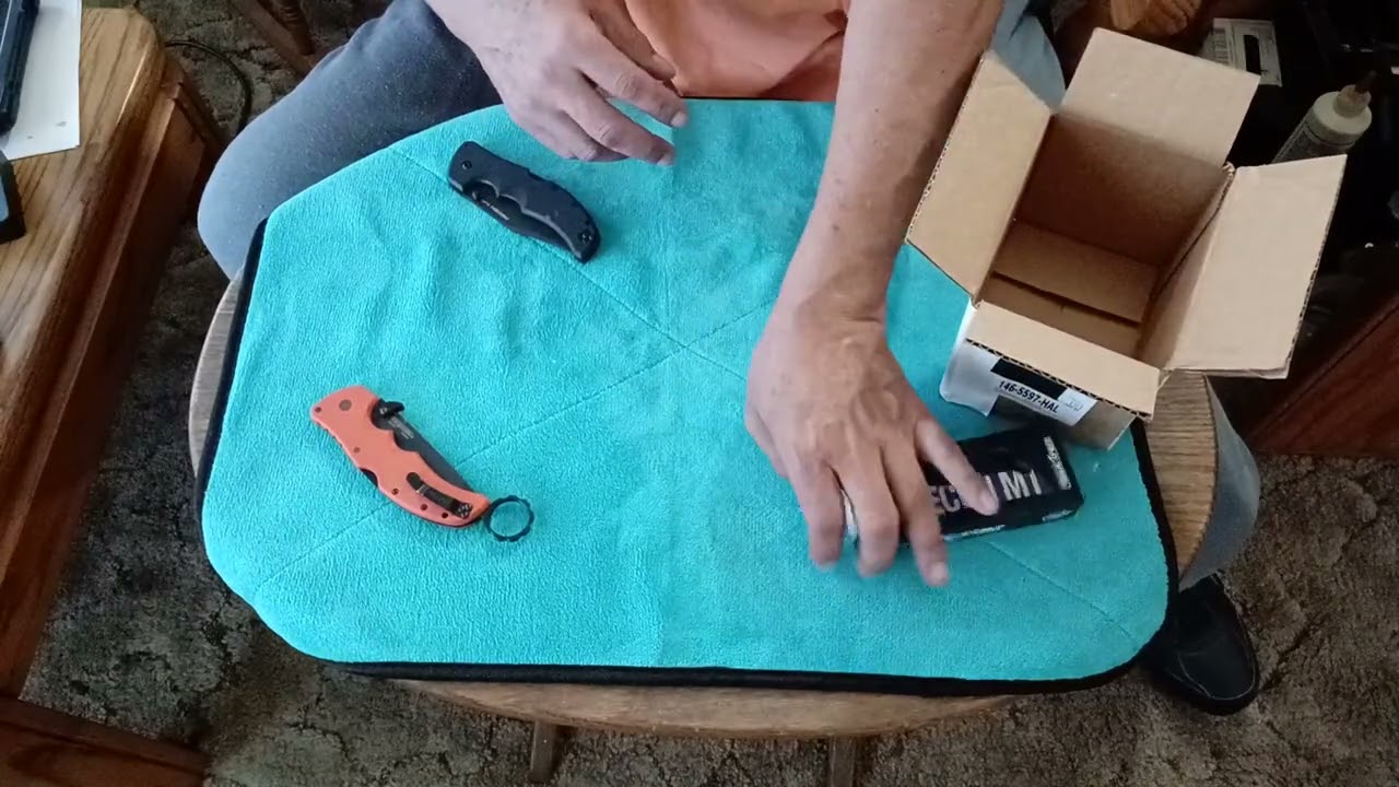 Stiletto's New 2024 Cold Steel Recon M1 (Magnacut) CS-27TMC Un-Boxing & Lube & Tune Part #1