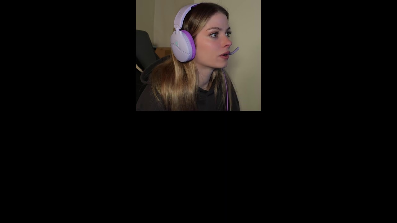 playing FORTNITE with @StephaniaE