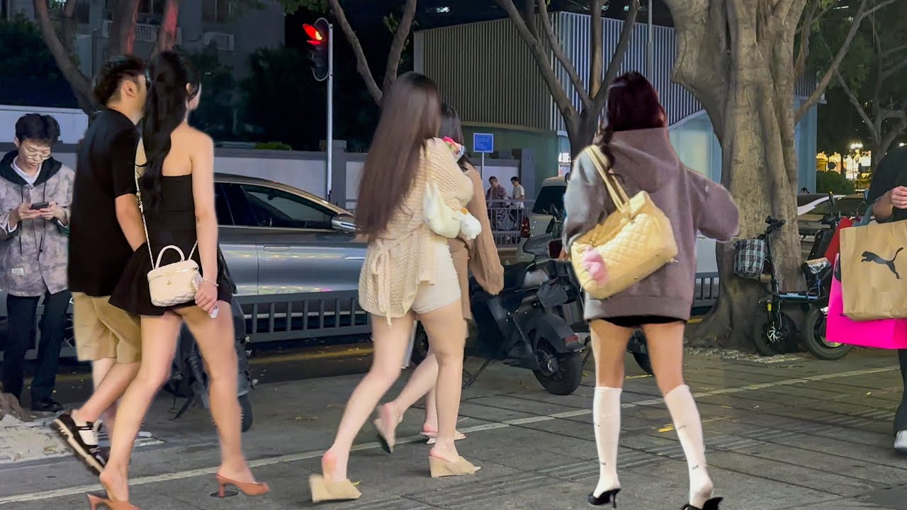 廣州街上火辣身材美女 前凸後翹 千萬別帶女朋友來這裡walking in Guangzhou nightlife