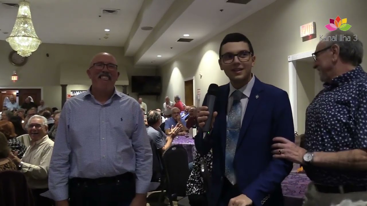 ENTREVISTAS E SURPRESA AO ROBERTO TOLEDO NO CLUBE VERMELHOS LOWELL