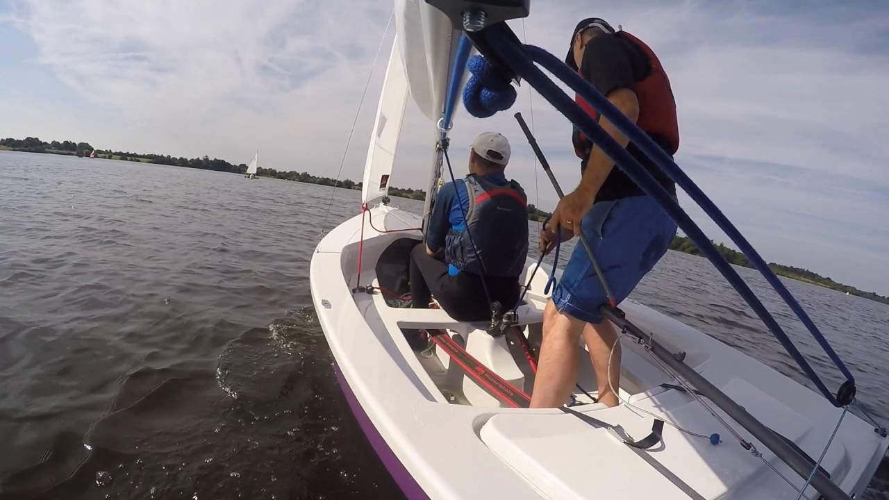 Roger and Dave sailing Gull at Alton Water