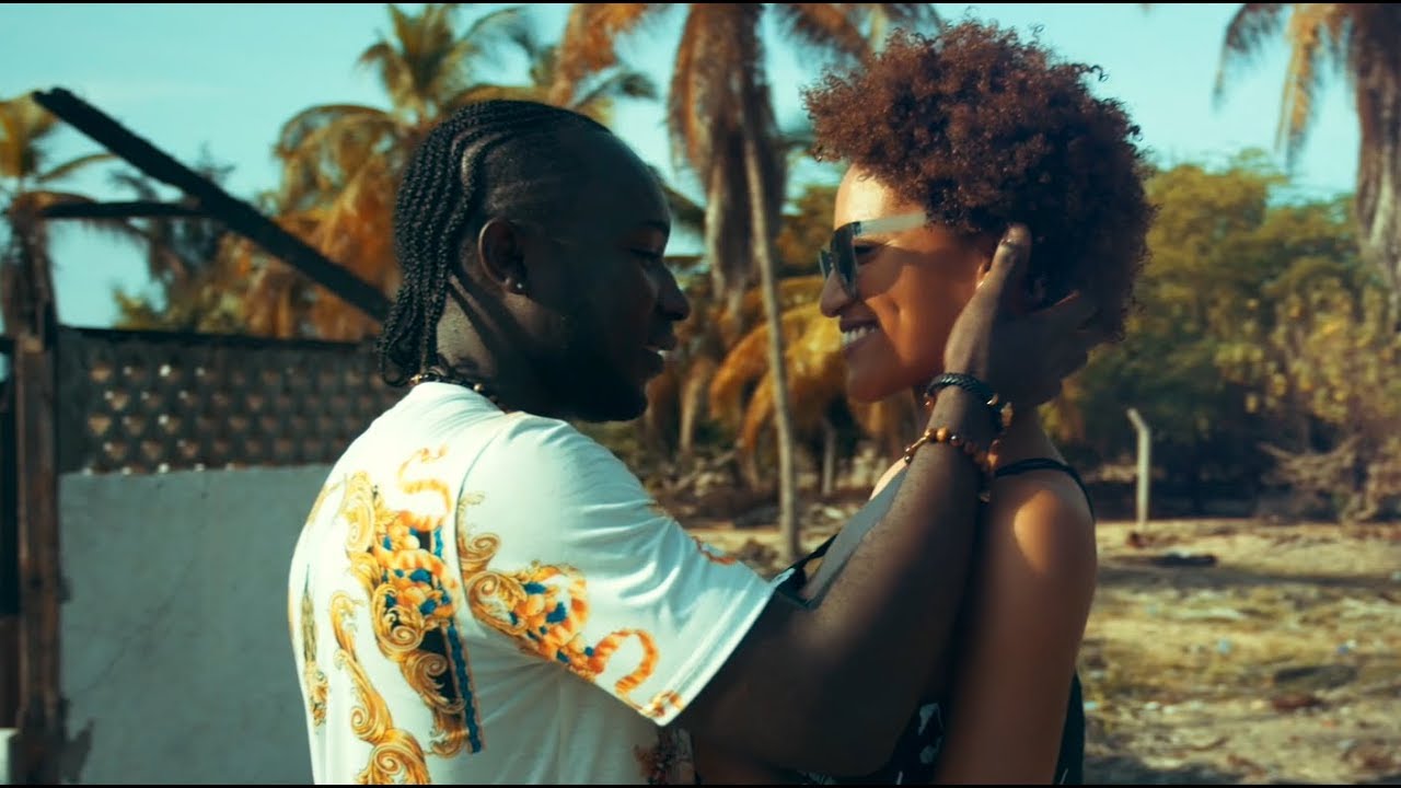 Nlaukidy feat Lil Saint & Nanutu - Makiesse (Video Oficial)